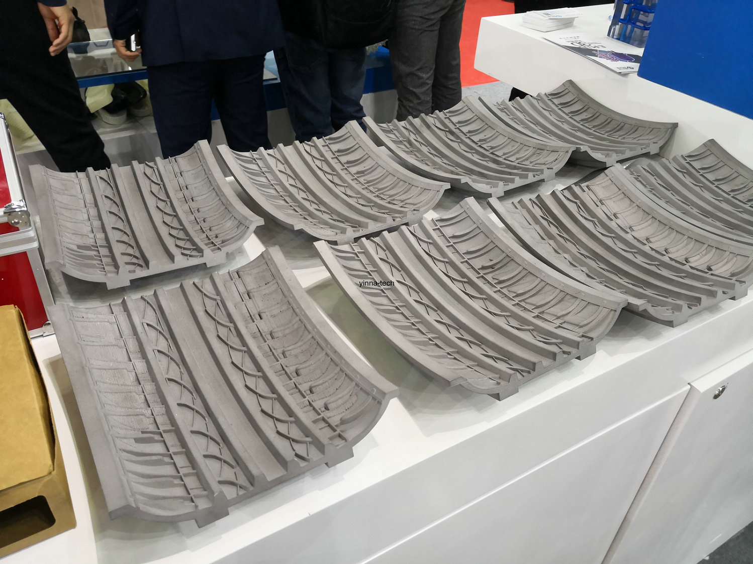 Printing of key components of special moulds
